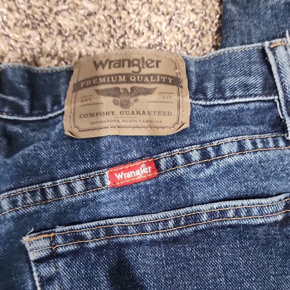 Wrangler Premium Quality Blue Jeans